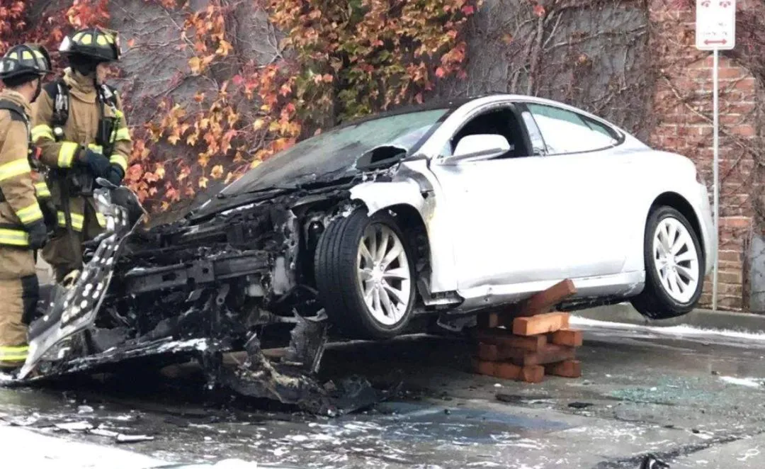 比亚迪新能源事故事件 cd3d6cabb00ff862ac2c9d221603527a.png-1080x_webp