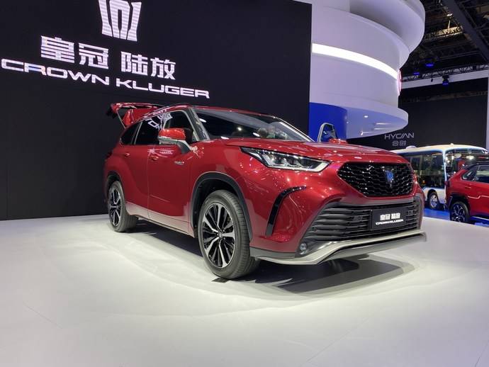 【上海车展】汉兰达姊妹车——一汽丰田皇冠陆放crown kluger首发!