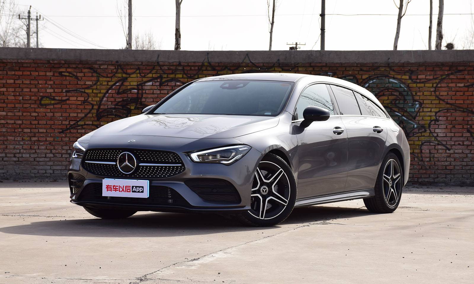 有车试驾奔驰cla2604matic猎跑车优雅下放