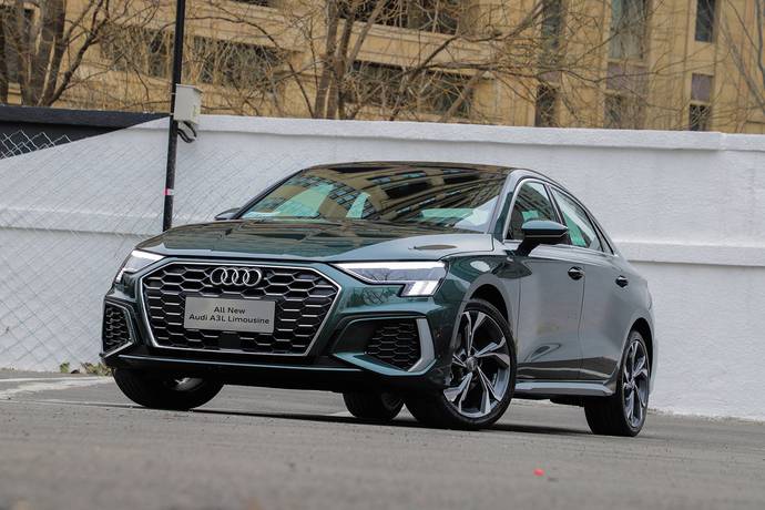 又帅又长你爱了吗试驾全新奥迪a3l