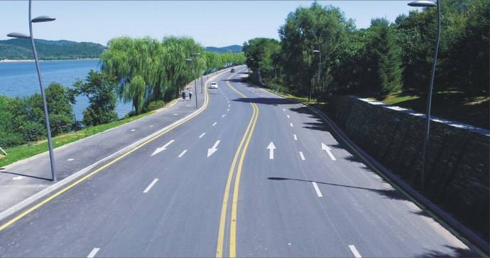 机动车道是什么意思