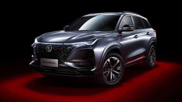 長安再爆新款suv,定名cs75 plus,最大亮點是