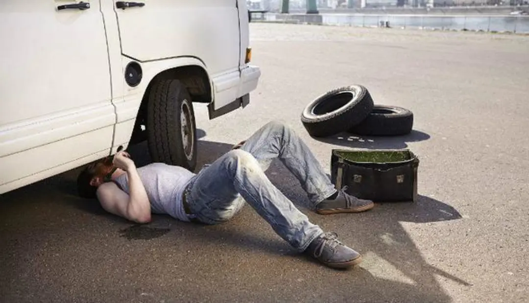 当前中国的工人工资占gdp_历史中国gdp世界占比(3)