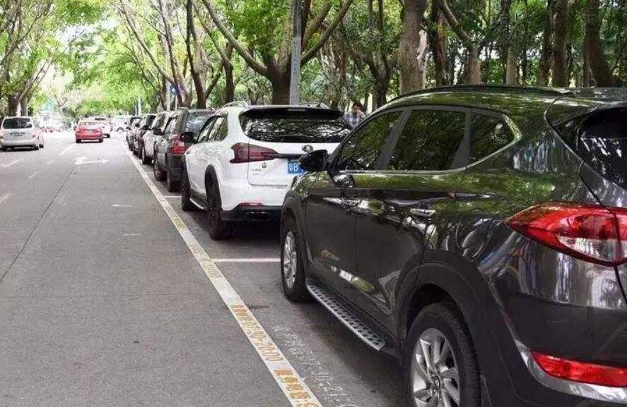 侧方停车总是掌握不好要领按照这个步骤轻松入库