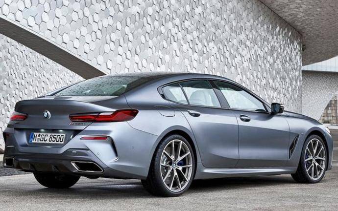 想买帕拉梅拉等等宝马四门轿跑下月来袭无框车门39秒破百