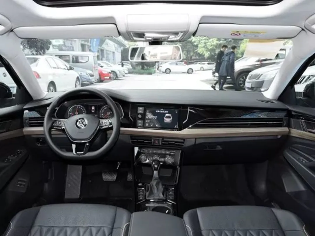 万买辆大众帕萨特 这款德系b级车值不值 有车以后