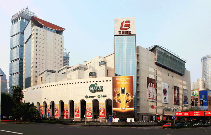 摸着石头过河国内两厢车的开创者富康的尴尬与失落