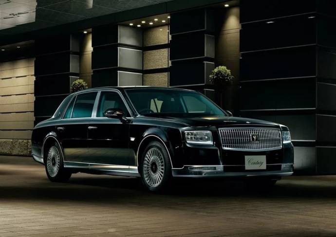 最贵的丰田轿车售价超过200万限量36台比劳斯莱斯还罕见