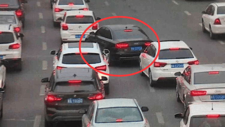 加塞辱骂闯红灯一气呵成对付路怒症就该这么办