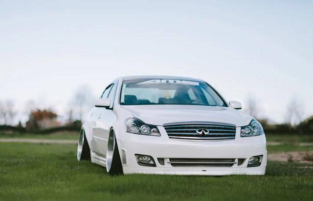 英菲尼迪m35我更喜欢叫它风雅