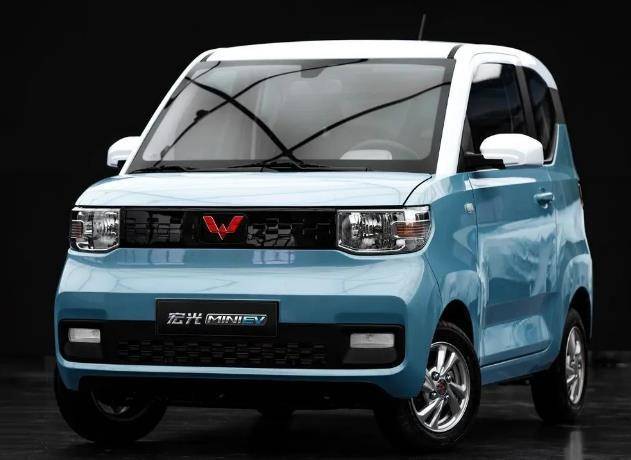 试驾测评不足3万挑战老年代步车试驾五菱宏光miniev