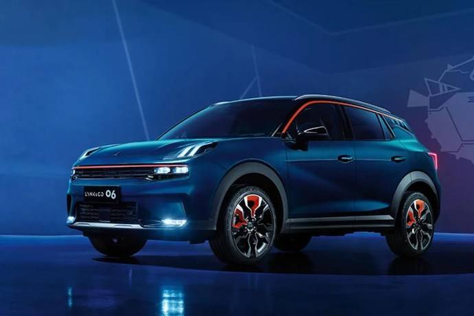 据悉,和沃尔沃xc90同平台,预计售价将超过25万元的七座中型suv领克07