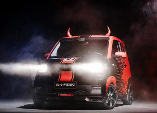 官方定制五菱宏光miniev发布牛年纪念款