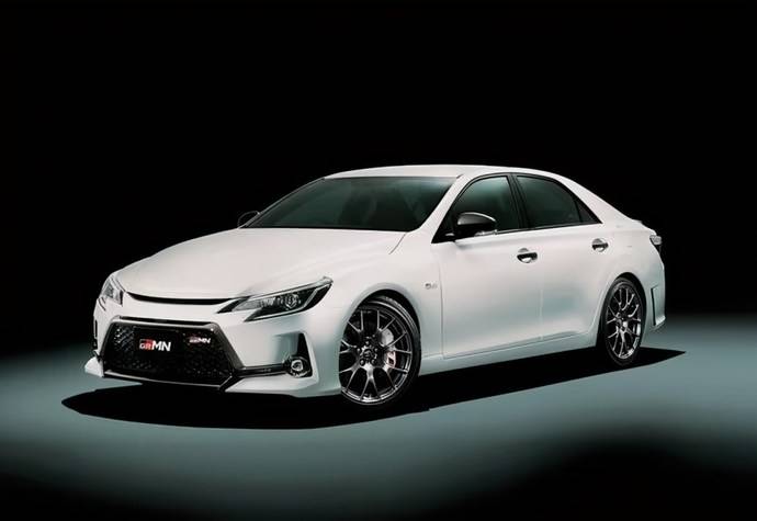 搭3.5l v6发动机 全新丰田锐志海外实拍图曝光