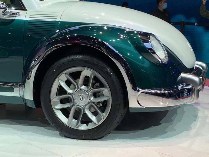 保定甲壳虫2021上海车展长城欧拉朋克猫实拍