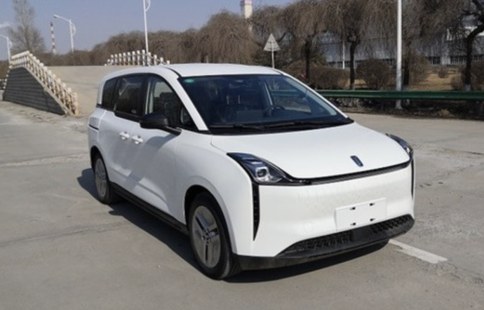 新车使用新电池组奔腾e05申报图曝光