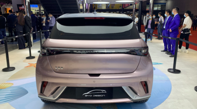 比亚迪ea1三季度上市,比汉更优秀,最适合年轻人的电动车?-有车以后