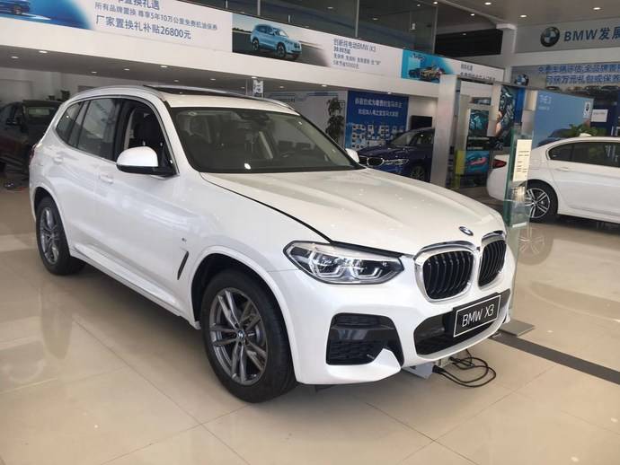 加长的宝马x3或许能卖得过奔驰glc但减配的肯定不行