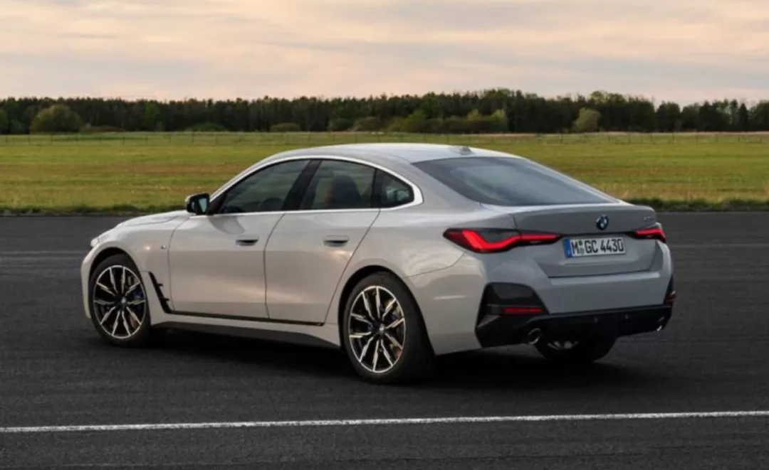 多一些实用宝马4系grancoupe官图发布