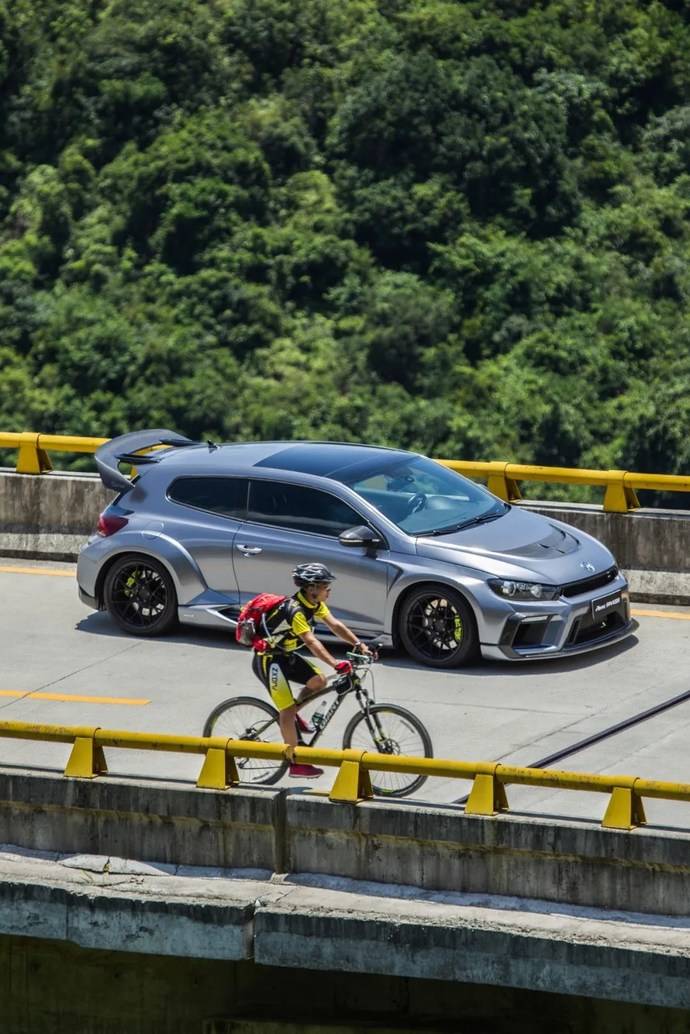 大众尚酷爆改aspec宽体动力达430匹战斗力爆棚