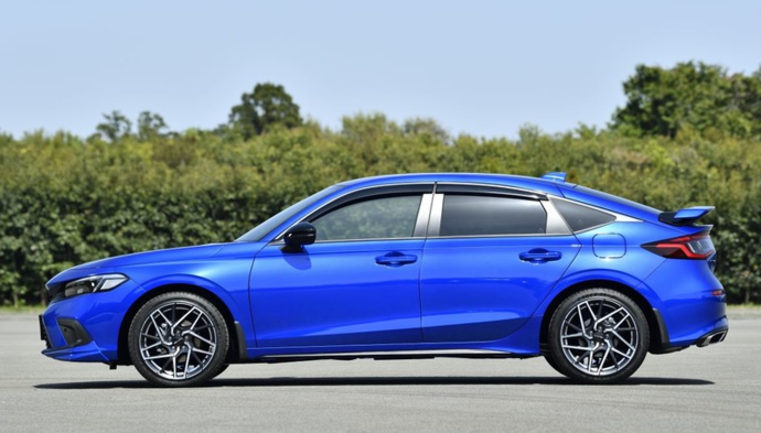 全新思域两厢运动套件上身讲真的气质这块本田拿捏得死死的