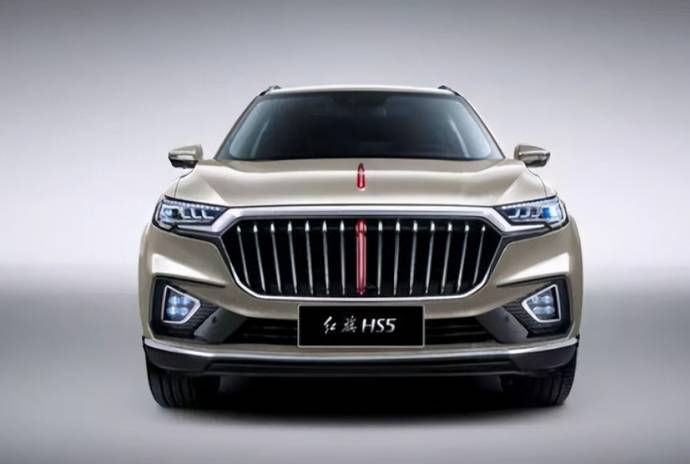 跃居中型suv榜首红旗hs5越卖越好就证明国产车也很香啦