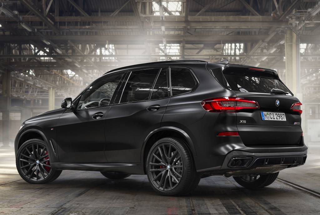 全黑涂装 宝马发布x5黑朱砂特别版
