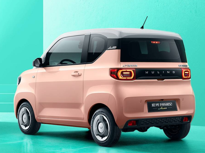 "微电车"还在造势?雷丁芒果上新,可惜五菱的地位你撼动不了