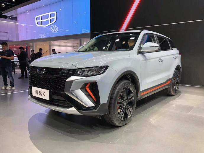 2021成都车展吉利博越x实拍全面升级面向年轻消费者