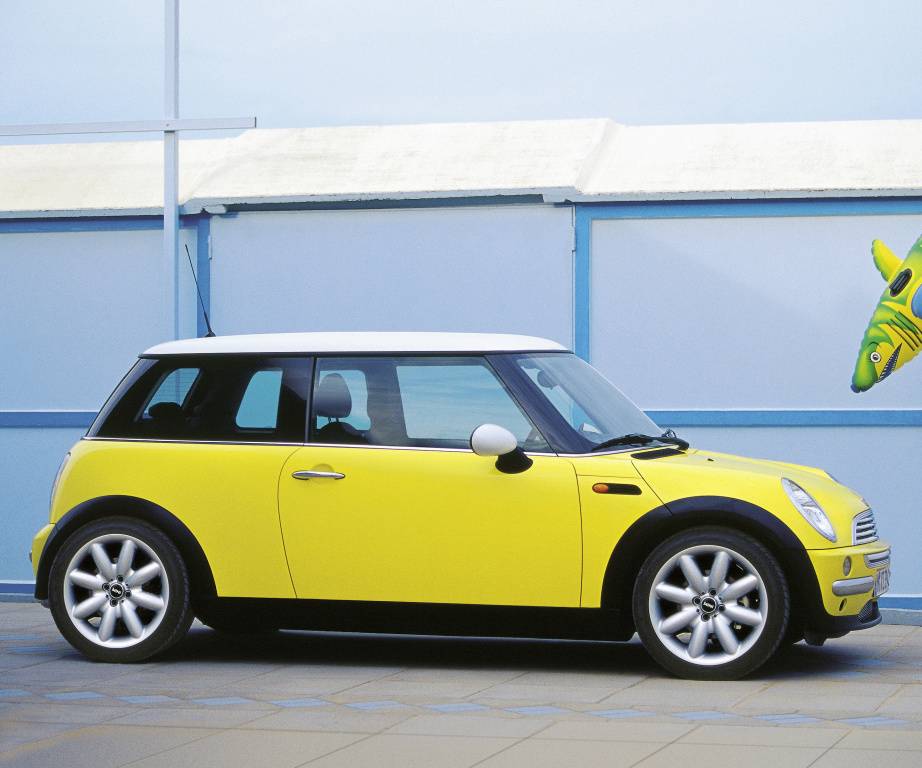 或许不可避免的是,罗孚仍希望以ado15的开拓精神创造一款经济型汽车.