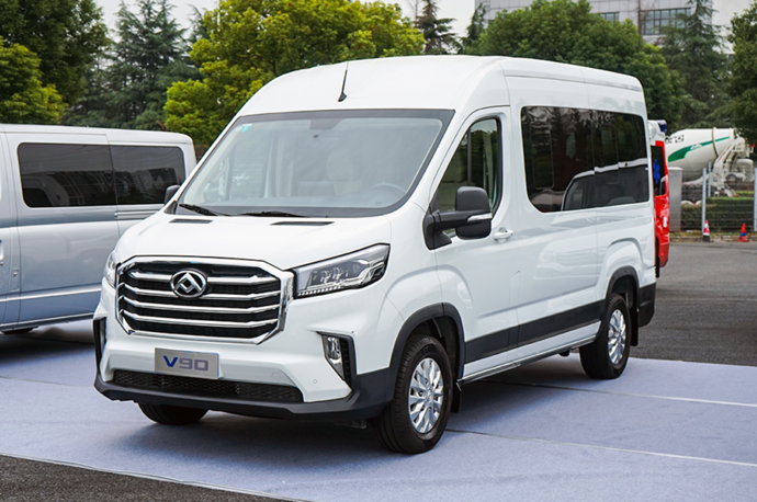 想商务接待也想城市物流上汽大通maxusv90让你做到全都要