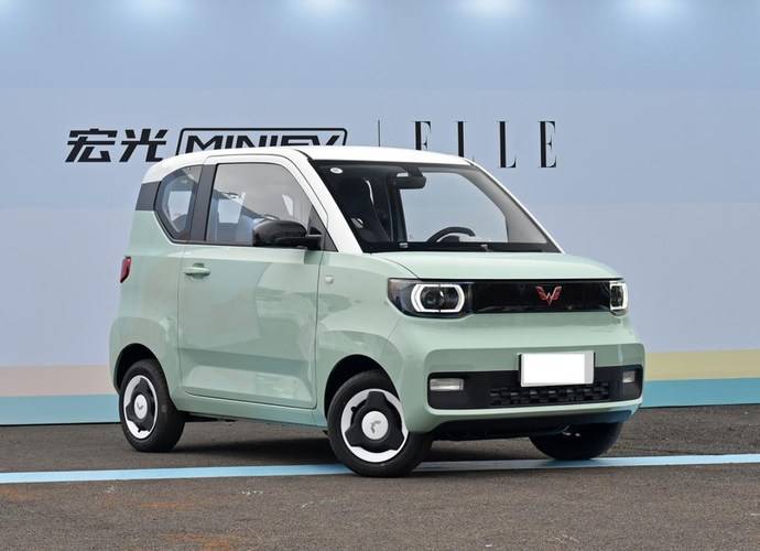 五菱宏光miniev敞篷車要量產造型方正若賣5萬塊還能火嗎