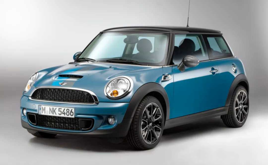 为啥mini有各种限量版?营销"英伦文化"是主业,副业是卖车!-有车以后