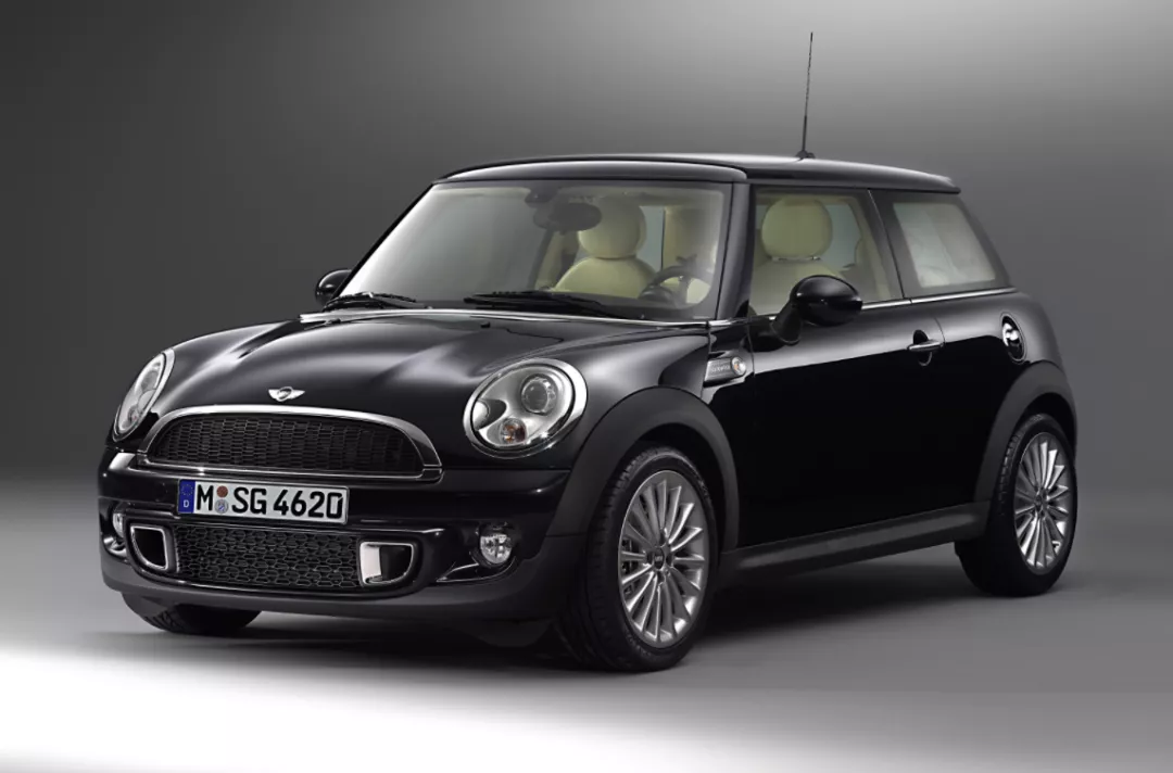 为啥mini有各种限量版?营销"英伦文化"是主业,副业是卖车!-有车以后