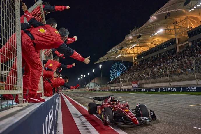 f1巴林揭幕站周冠宇夺积分法拉利重返巅峰包揽冠亚
