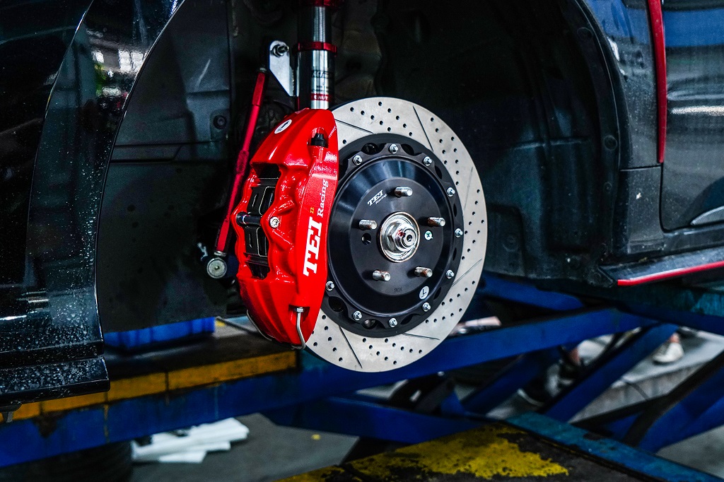 十代思域升级前轮teiracing四活塞刹车卡钳套装