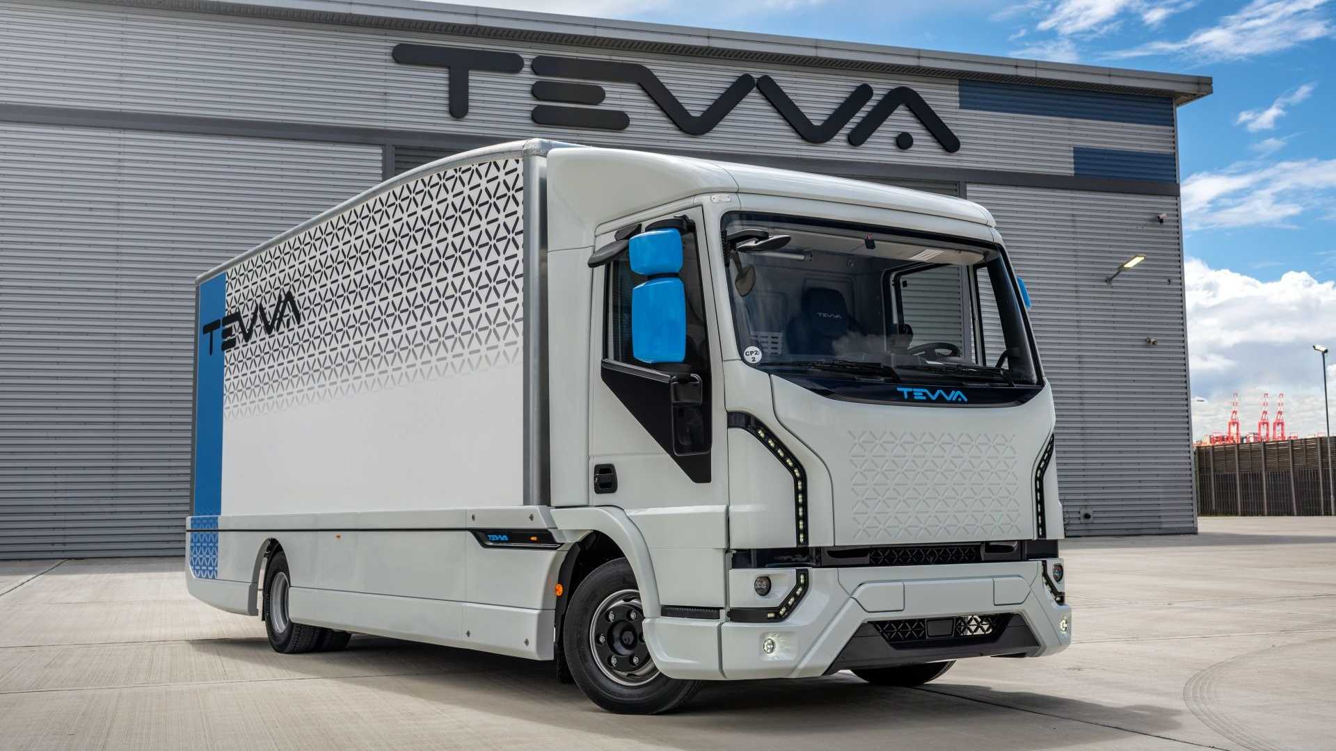 纯电/氢电并举，年内销售上千台，Tevva正式投产电动货车