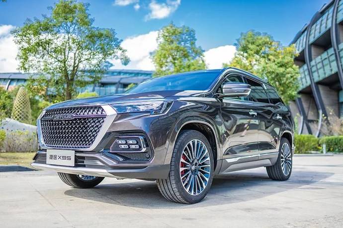 实拍解析全新7座中型suv捷途x95,内饰豪华,档次感足!-有车以后