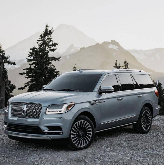 身材比揽胜还大林肯领航员威慑力爆表堪称移动的豪华城堡