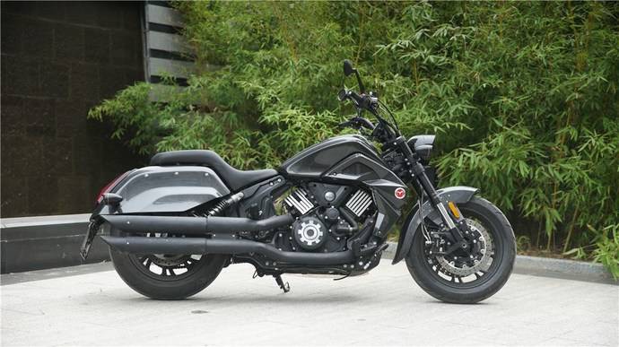 摩托vlog | 玩转摩瑞mv800火灵骑士