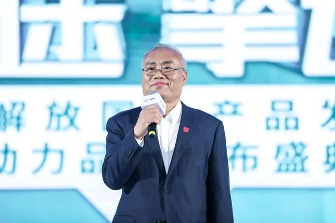 赵国清做产品策划开发就像在冰上行走汽车记忆