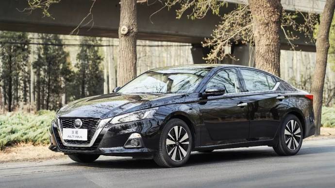 "第七代天籁搭载了第三代mr20发动机,虽然还是2.