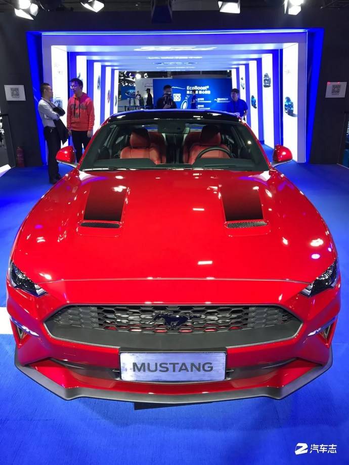 福特mustang黑曜魅影特别版的推出,不仅给消费者带来更具个性化的选择