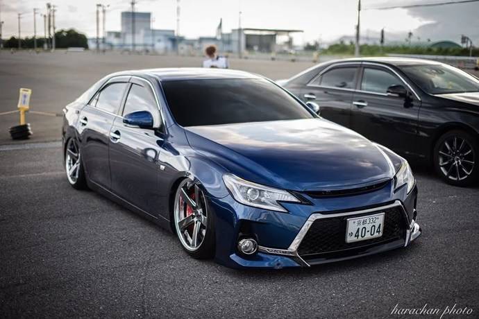 更车室丰田锐志的改装案例再多都不嫌多