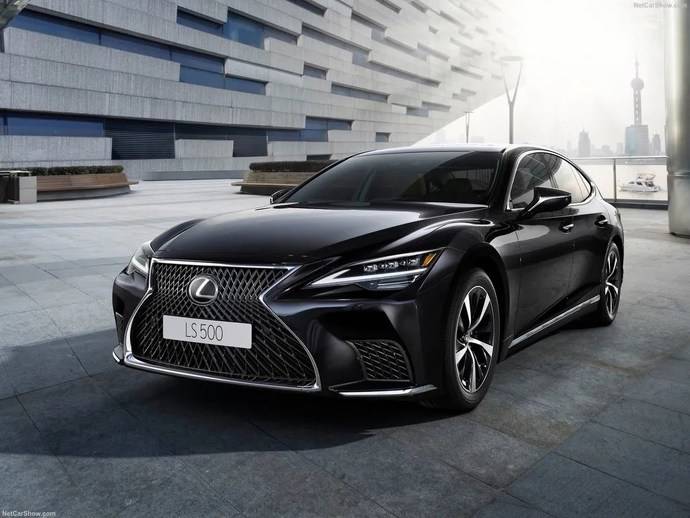 新车快评|2021款雷克萨斯ls配置更高 搭载3.5l v6发动机-有车以后