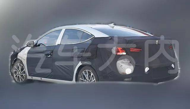 配置升级改款现代领动谍照曝光