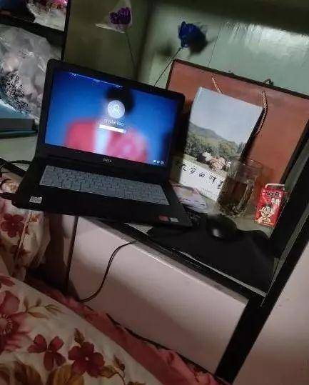 宅家办公第七天:"神啊救救我吧,我承认,在家办公真不适合我