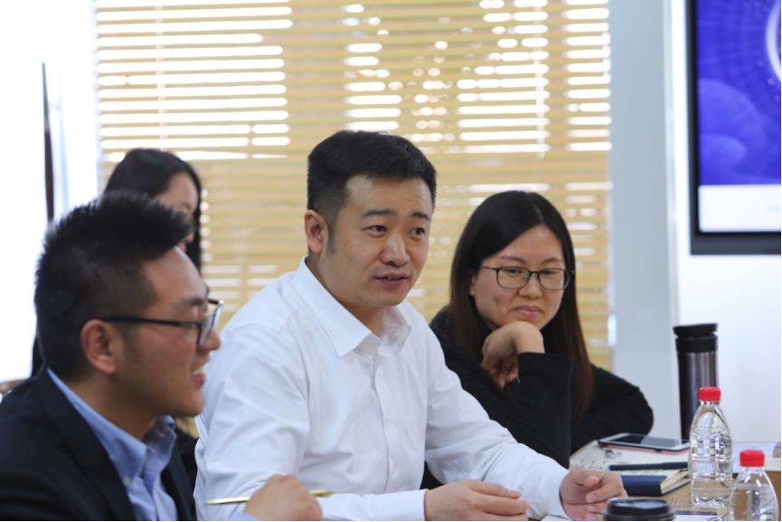 上汽大众汽车有限公司营销数字化部高级经理尹丹(中)北汽新能源企业