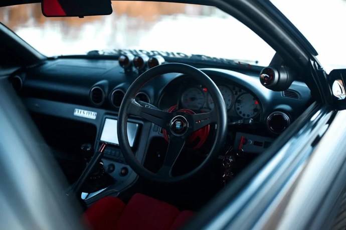 当然,在搞定了外观之后,车主不会忽视内饰的部分.