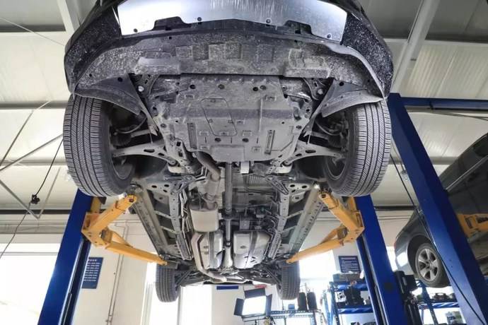 用量粗犷结构厚道凯迪拉克xt6底盘解析